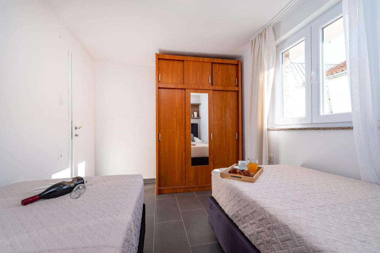 Maia Lena Apartment Jasenice  Exterior photo